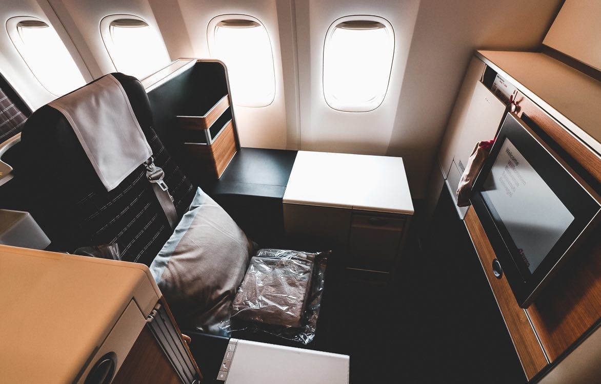 Swiss Business Class Throne Seat Boeing 777